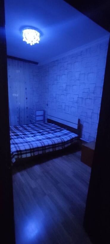 Uzunmüddətli kirayə mənzillər: Masazirda qurtuluş 93de5 mertebeli binanın 3-cu mərtəbəsində yerləşən — 5