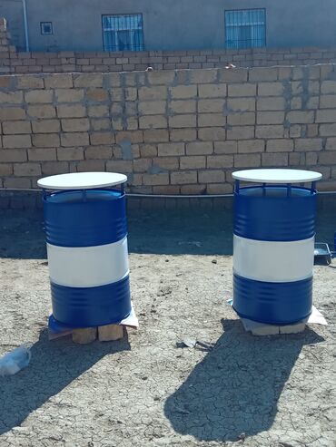 Boçkalar və çəlləklər: Boçka, Metal, Yeni, Ünvandan götürmə, Ödənişli çatdırılma, Rayonlara çatdırılma — 10