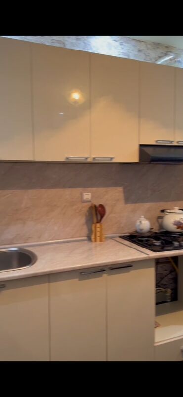 Köhnə tikili: Gəncə, 4 otaqlı, Köhnə tikili, 110 kv. m — 10