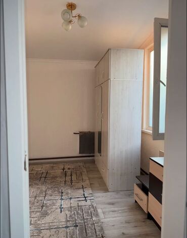 сниму 1 ком кв: 1 бөлмө, Чогуу жашоосу жок, Жарым -жартылай эмереги бар