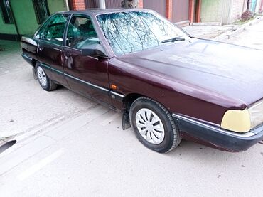 продаю ауди б4: Audi 100: 1991 г., 2 л, Механика, Бензин, Седан