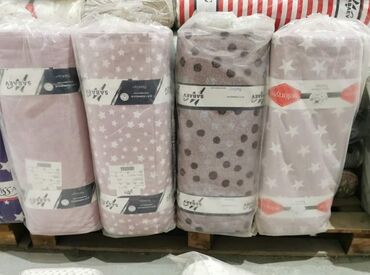 Posteljina: Singl — 1