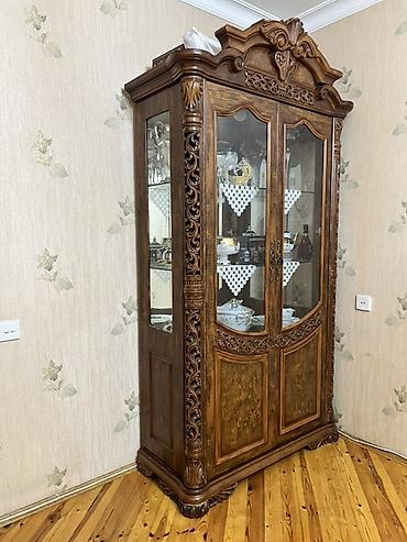 genc otagi: Klassik üslubda vitrin-bufet - Material: təbii ağac karkas, dekorativ — 1