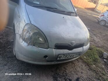 тойота автомобиль: Toyota Vitz: 2000 г., 1 л, Автомат, Бензин