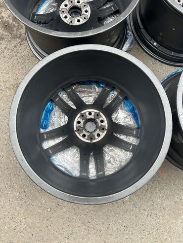 Диски: Литые Диски R 21 BMW, Комплект, отверстий - 5, Б/у — 12