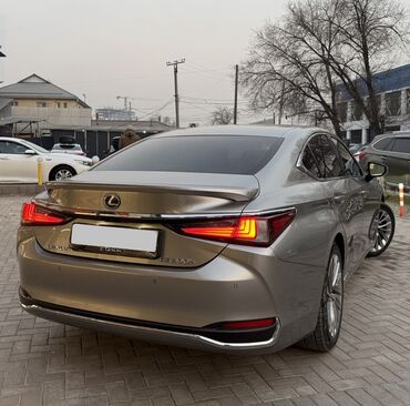 Lexus: Lexus ES: 2019 г., 2.5 л, Гибрид, Седан — 3
