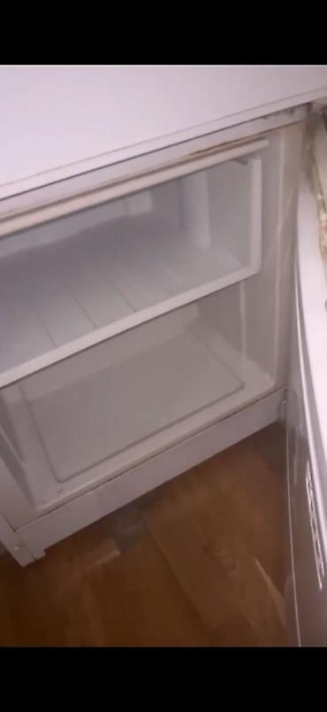 Техника для кухни: Indesit ikiqapılı soyuducu Qapi rezini deyismelidir.tam islekdir. Yeni — 3
