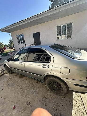Транспорт: Honda Civic: 1998 г., Механика, Бензин, Седан — 7