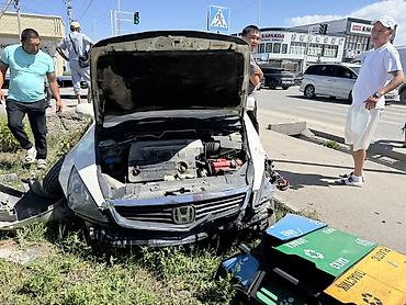 челленджер авто: Honda Inspire: 2004 г., 3 л, Автомат, Бензин, Седан — 4