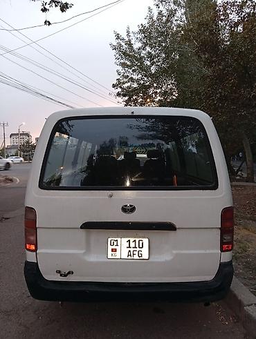 нексия 1999: Toyota Hiace: 1999 г., 2 л, Механика, Бензин, Фургон — 8