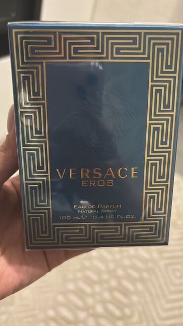 бобы: Versace Eros Eau de Parfum, 100 мл – это аромат для мужчин, сочетающий