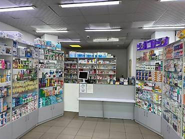 Коммерциялык мүлк: Кеңселерди сатуу 83 м², Ремонту бар, Көп кабаттуу имарат, 1 кабат — 3