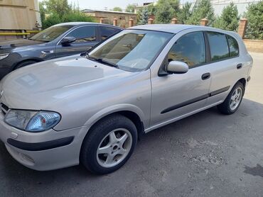 Nissan: Nissan Almera: 2000 г., 1.8 л, Механика, Бензин, Хэтчбэк