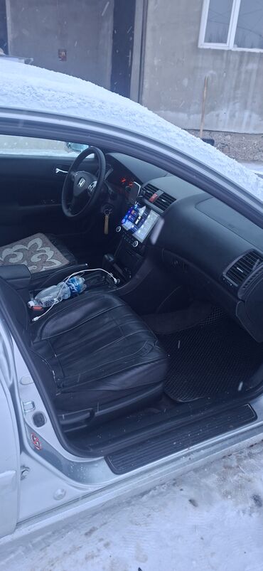 Honda: Honda Accord: 2003 г., 2.4 л, Автомат, Бензин, Седан — 10