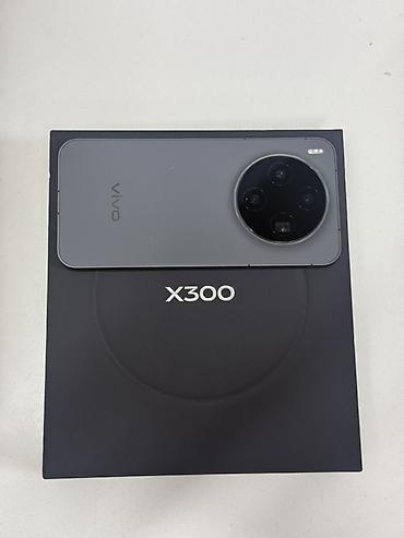 продаю срочно срочно: Срочно Срочно Срочно Продаю в хорошем состояние Vivo X300 Память — 5