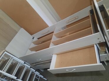 Прямые диваны: Продаю диваны мустанг по городу доставка бесплатно звоните ватсап — 15