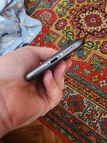 mini iphone: IPhone 11, Б/у, 128 ГБ, Черный, Чехол — 10