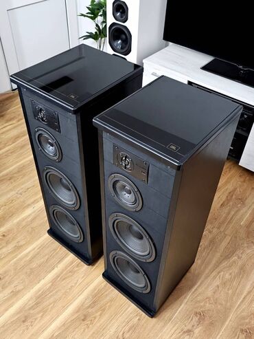 Zvučnici i stereo sistemi: JBL LX-166 Made In U.S.A Svaka kutija je sa po 2 basa prečnika 200 — 5