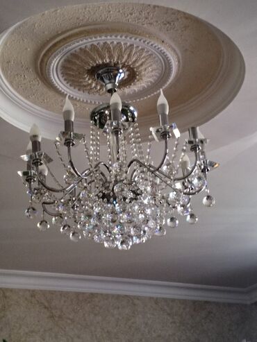 samdanlar ve saat: Çılçıraq, 10 və daha çox lampa, Xrustal
