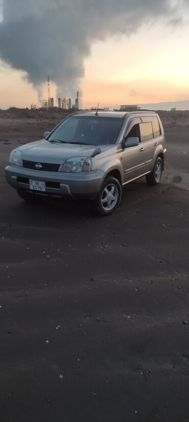 3000 azn masin: Nissan X-Trail: 2 l | 2000 il Sedan