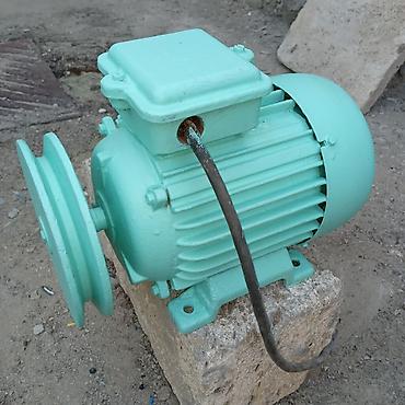 daş dəyirmanı: Üçfazalı elektrik mühərriki Texniki xüsusiyyətlər: - Tip: Asinxron — 4
