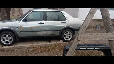 Volkswagen: Volkswagen Jetta: 1991 г., 1.8 л, Механика, Бензин, Седан