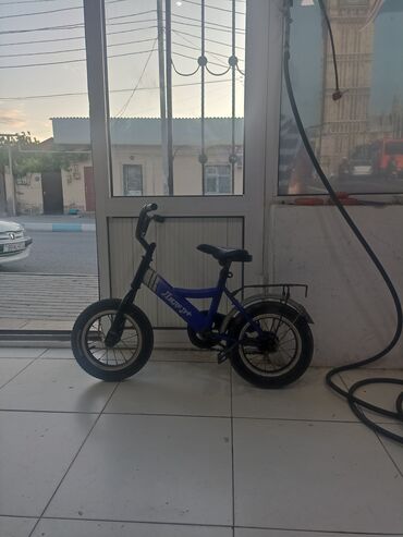 saft bicycle: İşlənmiş İki təkərli Uşaq velosipedi 12", sürətlərin sayı: 1, Ünvandan götürmə, Pulsuz çatdırılma, Ödənişli çatdırılma