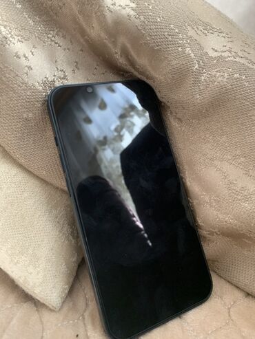 iphone barter var: IPhone 13, 128 GB, Qara, Simsiz şarj