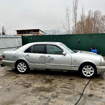 Mercedes-Benz E-Class: 1996 г., 3.2 л, Автомат, Бензин, Седан — 3