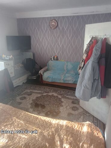 Köhnə tikili: Saray, 2 otaqlı, Köhnə tikili, 36 kv. m