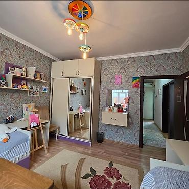 evlər masazır: 3 otaqlı, 71 kv. m, Orta təmir — 7