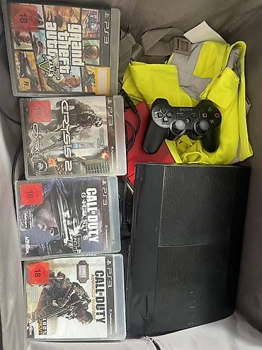 ps3 oyun: Ps 3 Super slim təcili satılır. Yaxşı vəziyyətdə . Oyunlar üzərində — 3