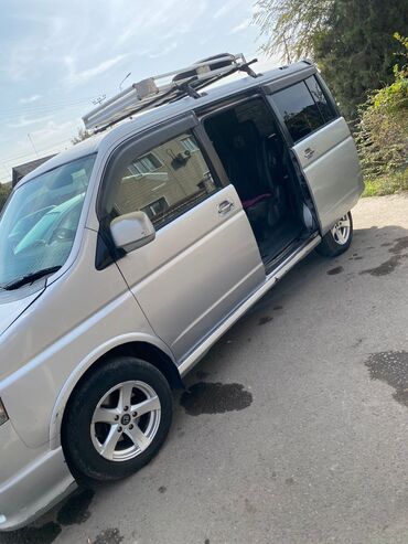 Honda: Honda Stepwgn: 2003 г., 2 л, Автомат, Газ, Минивэн — 3