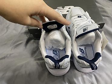 Жеке буюмдар: Эркектердин кроссовкасы, 34, New Balance, Жаңы, түсү - Ак, Өзү алып кетүү, Акысыз жеткирүү, Акылуу жеткирүү — 5