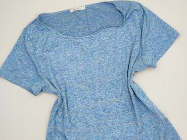 Ubrania damskie: T-shirt damski, rozmiar XL