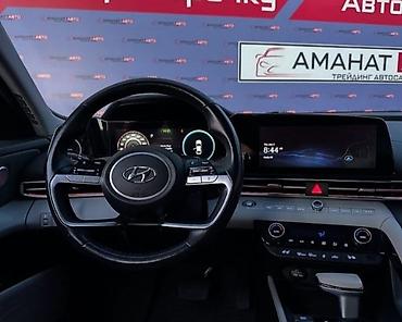 hyundai elantra 2021: Hyundai Avante: 2021 г., 1.6 л, Вариатор, Бензин, Седан — 6