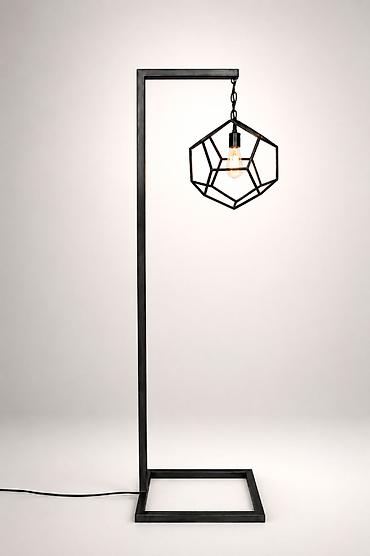 Avtoelektronika: Minimalist metal döşəmə lampası. Müasir və industrial üslubda — 1
