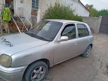 тойота приус с: Nissan March: 1998 г., 1 л, Автомат, Бензин, Хэтчбэк
