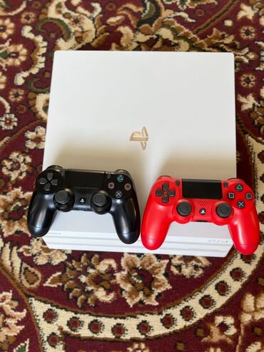 сони плейстейшен 4 цена бишкек: PlayStation 4 PRO 1 TB В хорошем состоянии. Два оригинальных