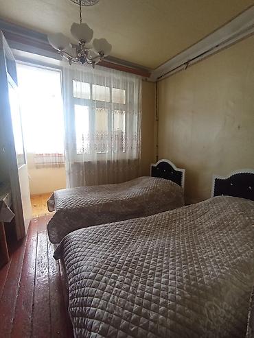 şirvanda ev satışı: Gəncə, 3 otaqlı, Köhnə tikili, 49 kv. m — 4