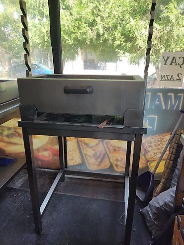 Paslanmayan poladdan restoran tipli manqal/şaşlıq sobası - Material