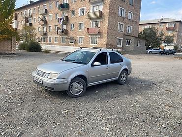 Volkswagen Bora: 2001 г., Автомат, Седан at lalafo.kg — 1 Volkswagen Bora: 2001 г., Автомат, Седан — 1