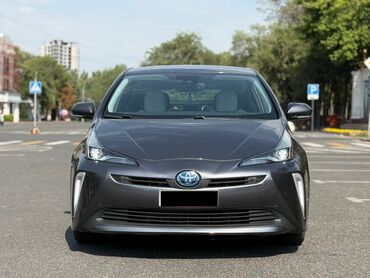 тойота приус альфа: Toyota Prius: 2019 г., 1.8 л, Вариатор, Бензин, Хетчбек