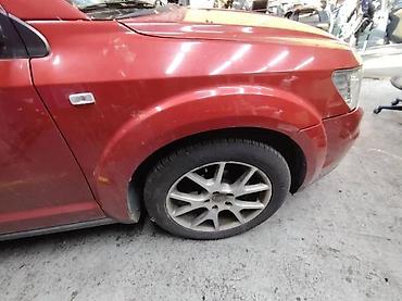 Car Body Parts: Fiat Freemont desno krilo crveno. Fiat Freemont desno krilo crvenokod — 2
