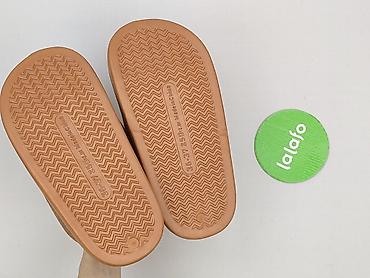 deichmann buty ugg: Kapcie 37, Używany — 4