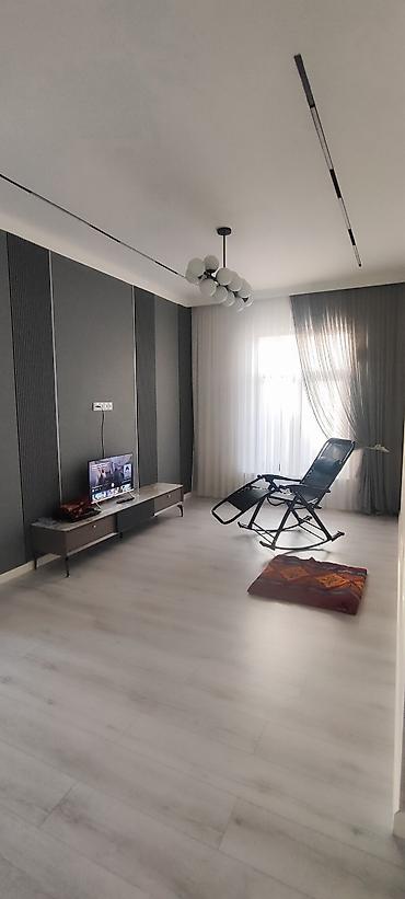 Продажа коттеджей и домов: Продаётся одноэтажный дом с 5 сотах участком. Основное: - Планировка — 16