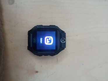 Smart saatlar: Uşaq üçün ağıllı saat – kameralı və fənərli Xüsusiyyətlər: - Rəng — 6