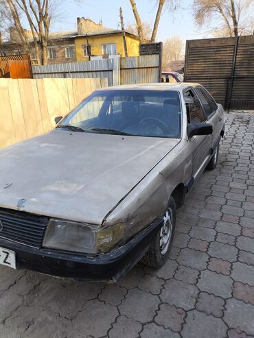 Audi: Audi 100: 1986 г., 1.8 л, Механика, Бензин, Седан