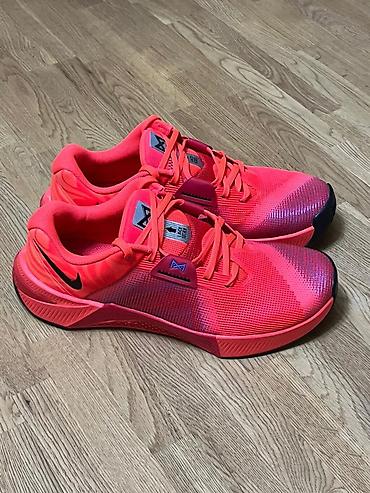 nike plus: Мужские кроссовки, 40, Nike, Новый, цвет - Красный, Платная доставка, Самовывоз — 1