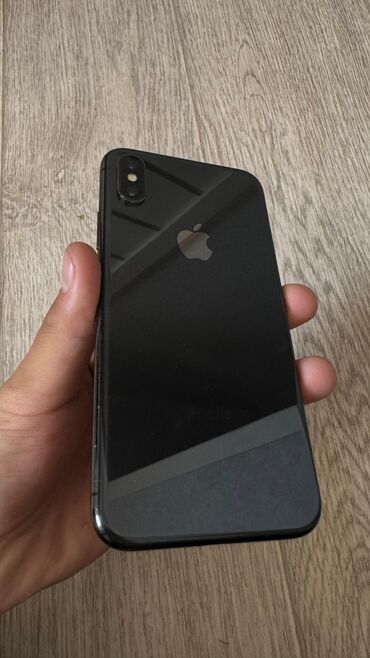 Apple iPhone: IPhone X, Б/у, 256 ГБ, Черный, Зарядное устройство, Защитное стекло, Чехол, 60 %